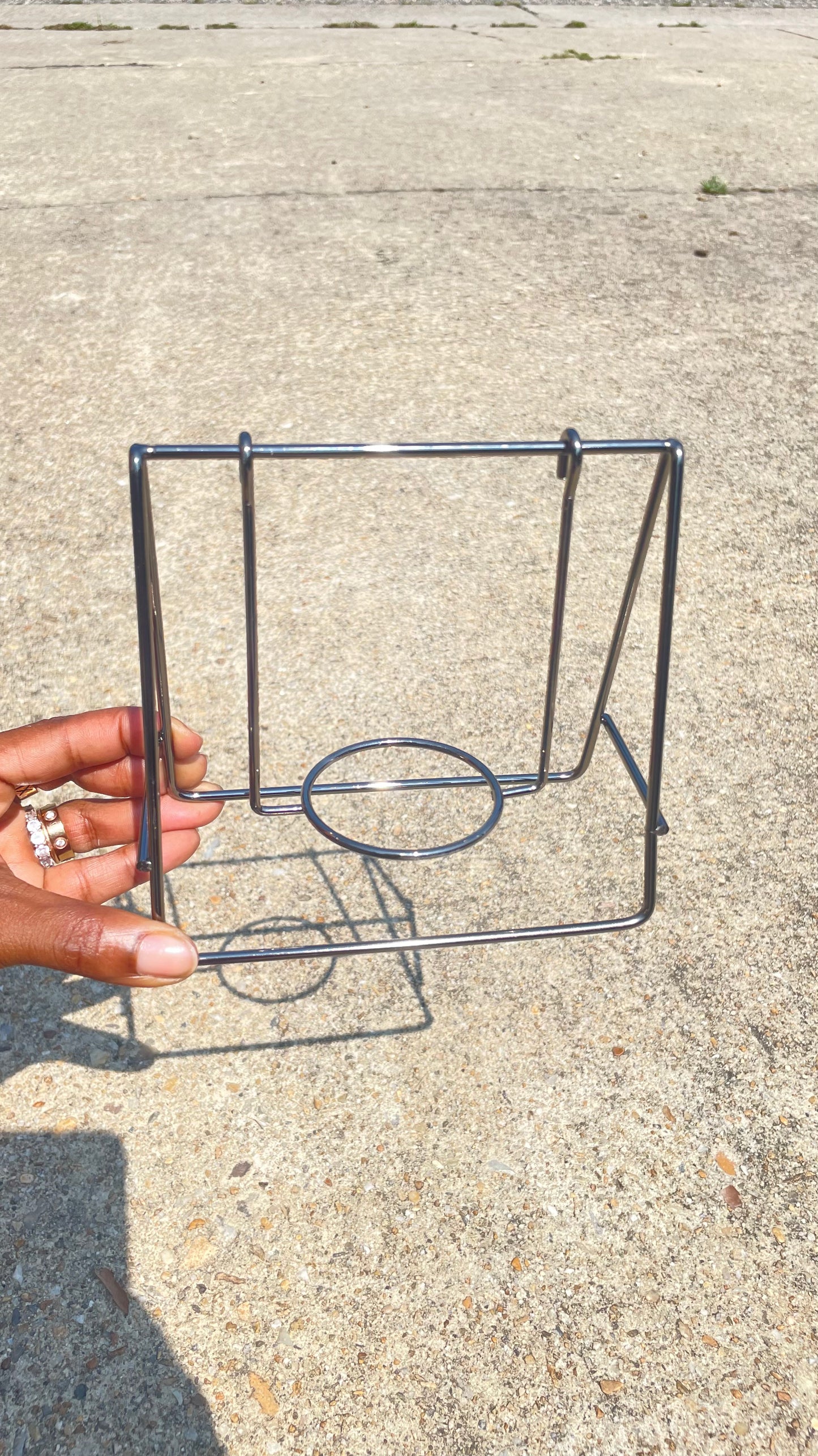 Sphere Stand Swing