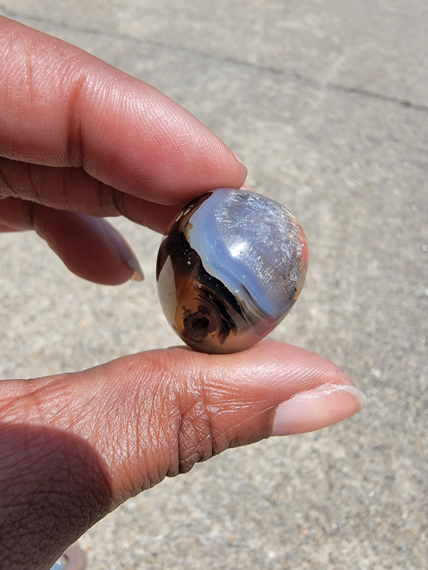 Black Flower Agate Tumble