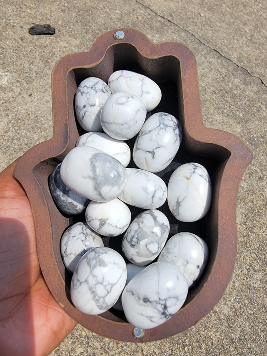 Howlite Tumble