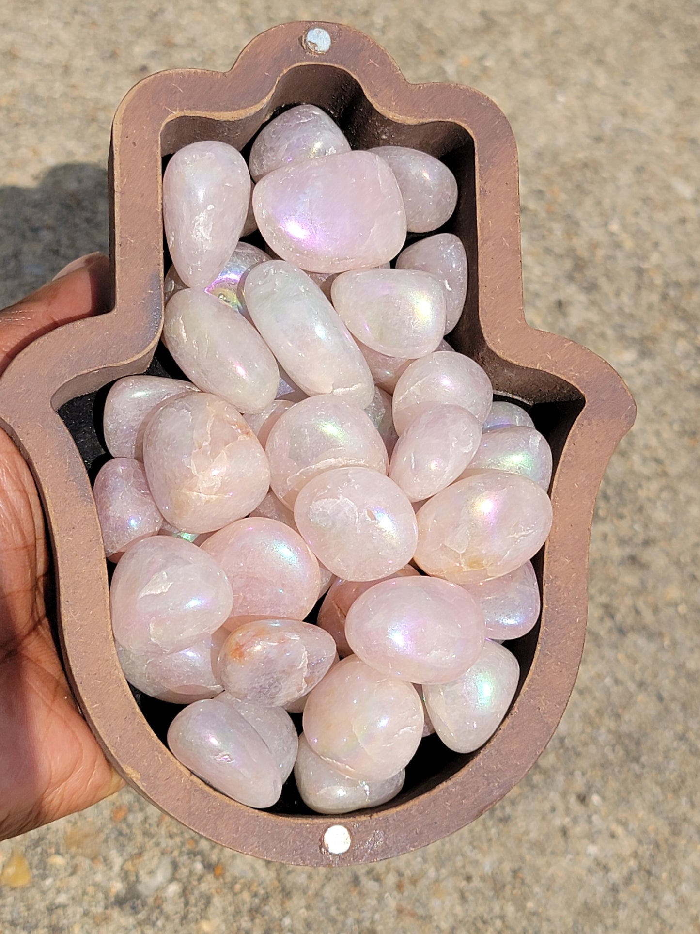 Aura Rose Quartz Tumble (small)