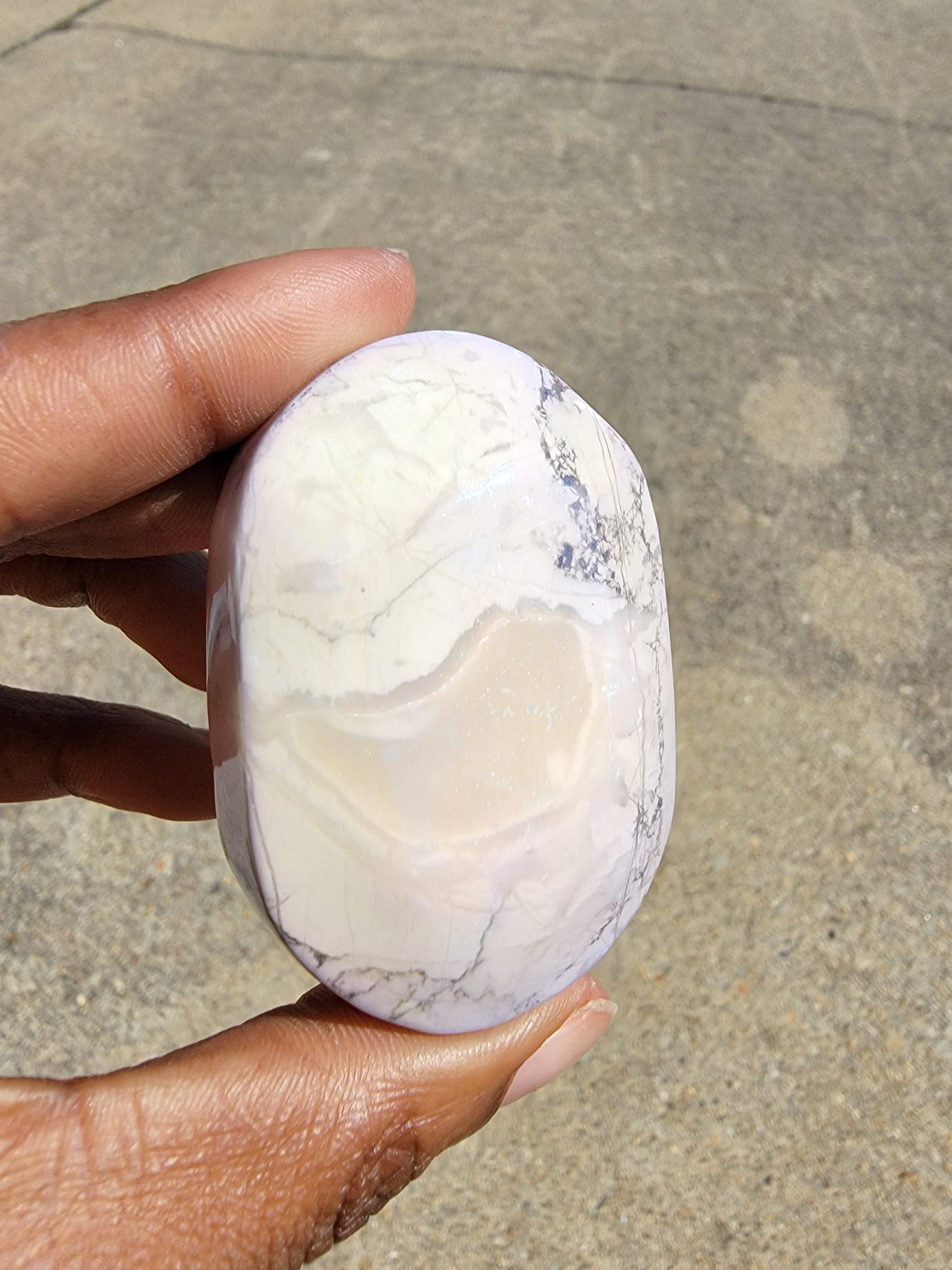 Aura Coated Howlite Palm Stone