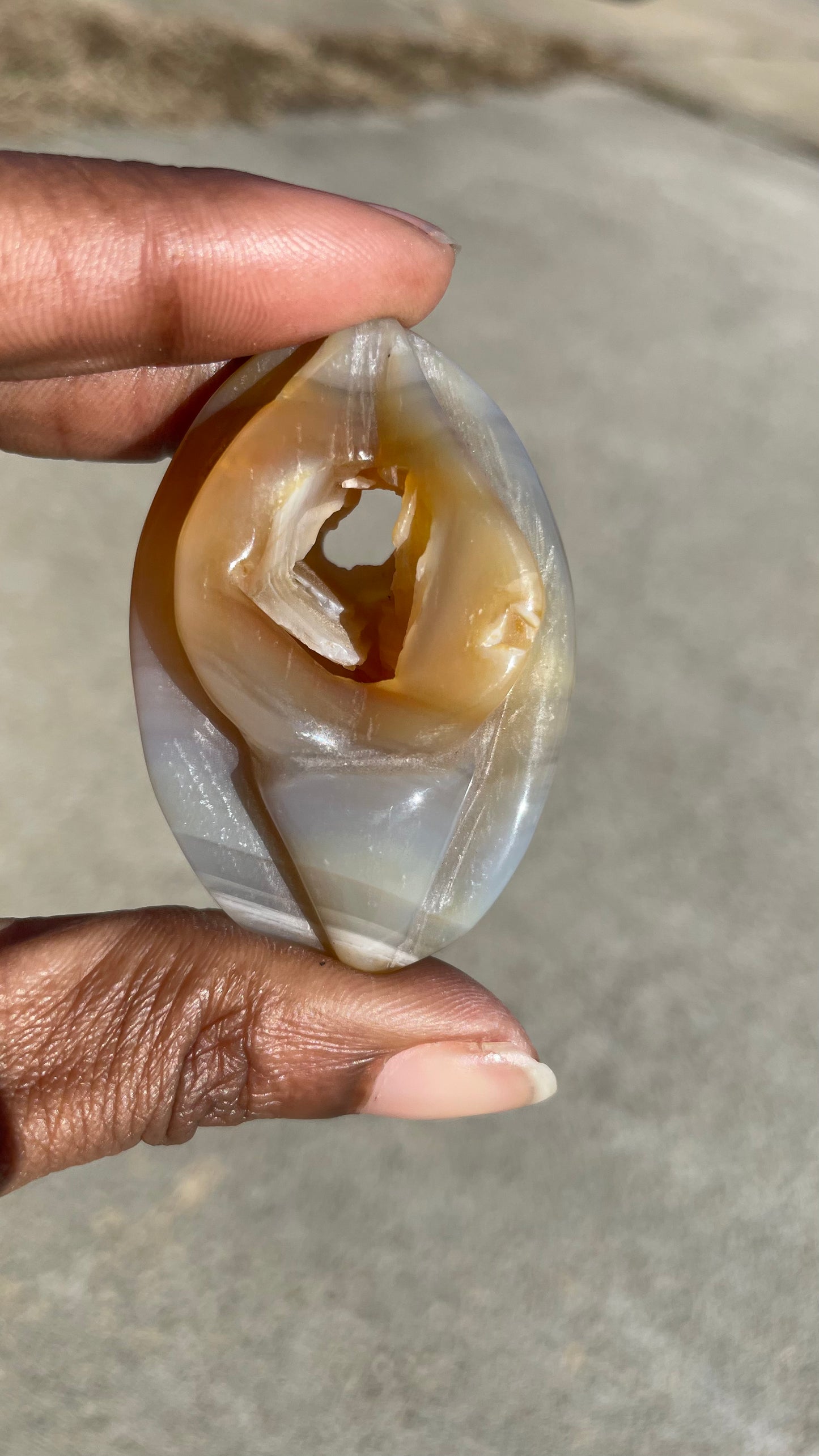 Agate Yoni